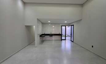 Imagem 4: Imperdível Casa à Venda em Hortolândia-SP, Jardim São Sebastião: 3 Quartos, 1 Suíte, 3 Sal