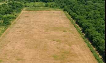 Imagem: Terreno de 20.000m² em condomínio à venda