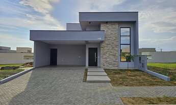 Imagem: Casa em Condomínio à Venda em Monte Mor-SP