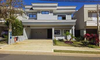 Imagem: Luxuosa Casa em Condomínio à Venda em