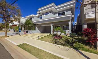 Imagem 2: Luxuosa Casa em Condomínio à Venda em Campinas-SP, Swiss Park 3 Quartos, 3 Suítes, 3 Sala