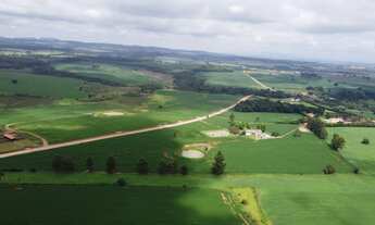 Imagem 4: 3 suítes com portas balcão para piscina Sala de estar Sala de jantar Sala de jogo Lavabo