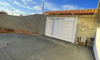 Imagem 2: Casa à venda em Tatuí-SP, Residencial Vida Nova: 2 quartos, 1 sala, 1 banheiro, 2 vagas de