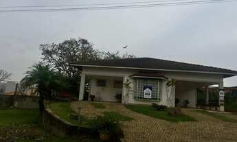 Imagem: Casa em Condomínio de Luxo na Estância