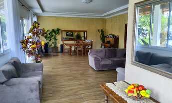 Imagem 4: Chácara à venda em Itapetininga-SP: 2 quartos, 2 salas, 2 banheiros, 2 vagas de garagem, 9