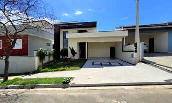 Imagem: Casa de alto padrão no Jardim Itapoan em