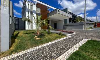 Imagem 2: Casa de alto padrão em condomínio à venda em Nova Odessa-SP, ZPR 2, com 3 suítes, 4 banhei