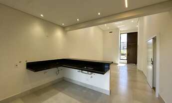 Imagem 6: Casa em Condomínio de Alto Padrão em Sumaré-SP: 3 Quartos, 1 Suíte, 2 Salas, 3 Banheiros