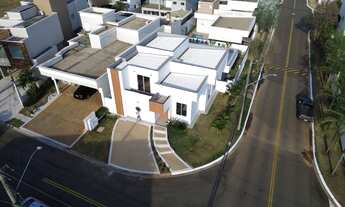 Imagem 2: Casa de Luxo em Condomínio na Boa Esperança - Paulínia-SP: 3 Quartos, 2 Suítes, 3 Salas, 4