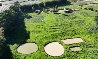 Imagem 2: CASA SEDE 2 dormitorios sendo 1 suite, com ar condicionado , banheira de hidro massage pra