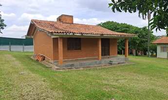 Imagem 2: Casa em Condomínio à Venda em Sumaré-SP: 2 quartos, 2 salas, 2 banheiros, 5 vagas de garag