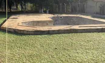 Imagem 3: Sítio à venda no Centro de Quadra-SP: 6 quartos, 2 salas, 2 banheiros, 4 vagas de garagem