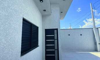 Imagem 2: Imóvel à venda em Hortolândia-SP: Casa no Parque Bellaville com 2 quartos, 1 suíte, 2 sala