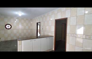 Imagem 3: Espetacular Casa em Condomínio à Venda em Sumaré-SP - 4 Quartos, 1 Suíte, 2 Salas, 3 Banhe