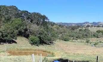 Imagem 5: Sítio com ((65. 000.00 mil MTS)) dupla aptidão ( escriturada )em (Angatuba) com a vista pr