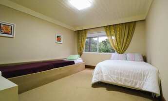 Imagem 6: Casa Duplex 453,48m2 5 Dorms 4 Suítes 3 c/Closet,Sala 3 Ambientes,Aquecimento a Gás,Portão