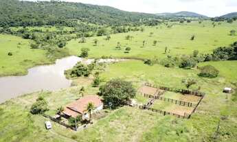 Imagem 6: Fazenda 174 Alqueires, Boa de Água, Casa Sede, Curral, Terra Vermelha de Culturão, Ótima p