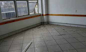 Imagem 5: Predio Comercial 2400m2, 4 Andares, 16 Salas, 8 Banheiros, 25 Vagas de Garagem, Ótima Loca