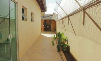 Imagem 2: Casa 176,16m2, 3 Dormitórios, 1 Suíte, Moveis Planejados, Quintal Amplo com Churrasqueira