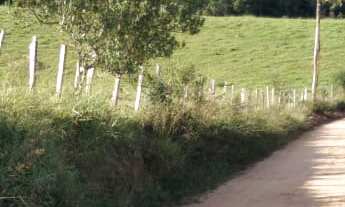 Imagem 4: Fazenda 125 Alqueires, Rica em Água com Varias Nascentes, Represa e Rio, Casa Sede, 2 Casa