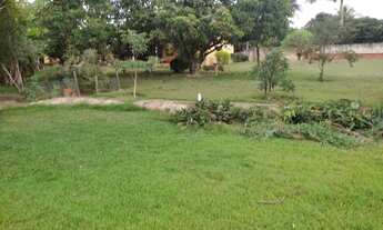 Imagem 3: Chácara 2455m2 no Condomínio Santa Mônica, Casa Sede com 200m2, 2 Dormitórios, 2 Suítes, Á