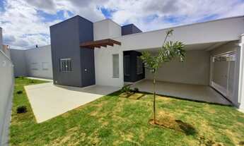 Imagem 3: Casa Nova 121m2, 3 Dormitórios, 1 Suíte, Cozinha Americana, Acabamento em Porcelanato, 2 V