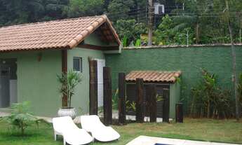 Imagem 3: Chácara 2.080m2, Casa Sede 305,17m2, 8 Suítes, Casa Caseiro, Depósito, Sauna, Piscina, Var