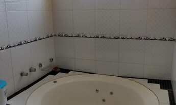 Imagem 6: Um belo sobrado em Betel com 4 dormitórios, 2 suítes com banheiras, banheiro social, despe