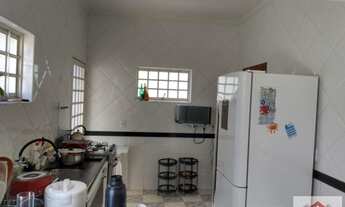 Imagem 3: Um belo sobrado em Betel com 4 dormitórios, 2 suítes com banheiras, banheiro social, despe