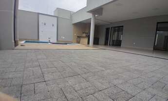 Imagem 7: Casa à Venda jardim terra América terreno de 312,50 m², construção de 211,83 m² com 3 dor