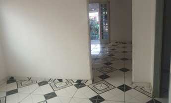 Imagem 2: Casa Térrea 209m2 3 Dorms, Sala, Cozinha, Banheiros, Quintal, 2 Vagas de Garagem, 300m2 de