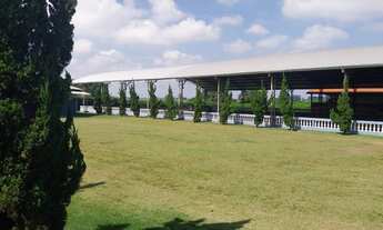 Imagem 3: Fazenda 20 Alqueires Pavilhão com 28 cocheiras Pista e Rodoanel cobertos 4 baias maiores