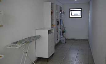 Imagem 6: Casa Térrea 287m2 4 Dorms 1 Suíte,Sala,Cozinha,Banheiros,4 Vagas,Ar Cond,Armarios Embutido