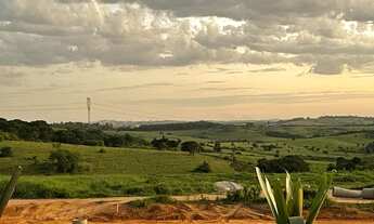 Imagem 1: Terreno no Condomínio Colinas do Castelo em Jaguariúna-SP com 394,83m² à venda!