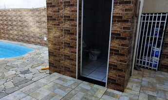 Imagem 6: Área de lazer com piscina Excelente Oportunidade para Investidores Viva de renda passiva