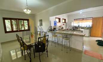 Imagem 6: Casa Térrea com Jardim e Edícula à Venda no Condomínio Jardim Paulista I em Vinhedo/SP