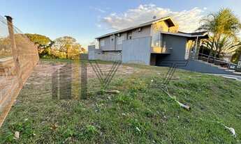 Imagem 3: Terreno Plano à Venda no Condomínio Bosque dos Cambarás em Valinhos/SP
