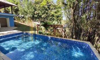 Imagem 2: Chácara com casa sobrado à venda no bairro Parque Valinhos na cidade de Valinhos - SP