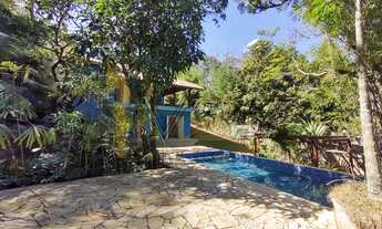 Imagem 3: Chácara com casa sobrado à venda no bairro Parque Valinhos na cidade de Valinhos - SP