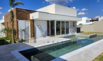 Imagem: Casa Térrea à venda ou Locação no Condomínio