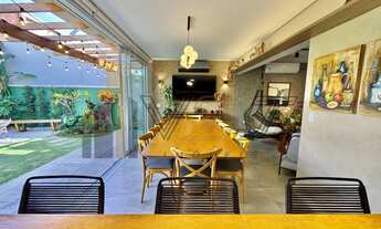 Imagem: Casa sobrado para venda no condomínio Villa