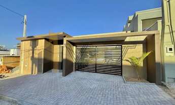 Imagem: Casa térrea à venda no bairro Pinheirinho