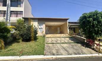 Imagem: Casa térrea à venda no condomínio Villa