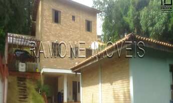 Imagem 2: Casa 250m2, em de terreno de 600m², são duas construções a casa princípal tem 2 suítes, sa