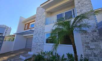 Imagem: Casa de Luxo a venda em Sapiranga com mais