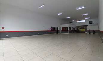 Imagem 2: Salão Comercial à Venda em Indaiatuba-SP, Jardim Kioto I: 2 Salas, 2 Banheiros, 4 Vagas e