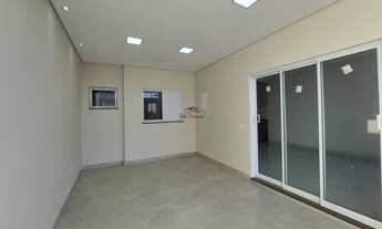 Imagem 3: Imperdível oportunidade de adquirir casa com 3 quartos, 1 suíte e 2 vagas de garagem no Ja