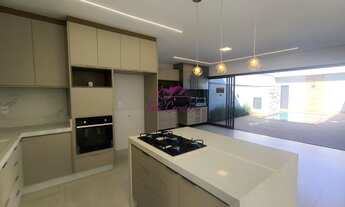 Imagem: Imperdível Casa em condomínio com 3 suítes