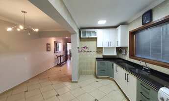 Imagem 3: Imperdível Casa de 3 Quartos com Suíte e 2 Vagas de Garagem no Jardim Regina, Indaiatuba-S