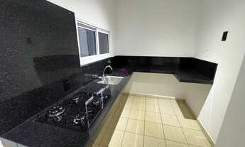 Imagem 3: Casa em Condomínio à Venda em Indaiatuba-SP 3 Quartos, 1 Suíte, 2 Salas, 2 Banheiros, 2 V